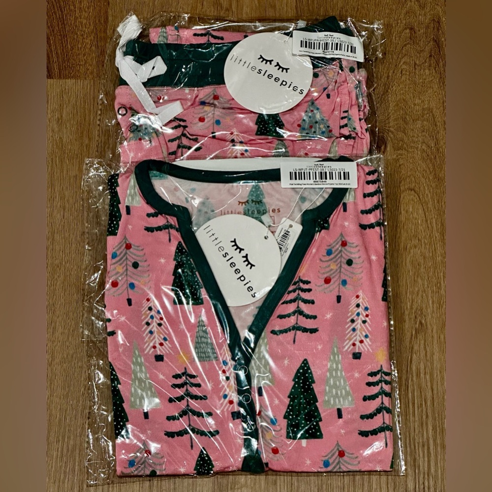 Little Sleepies Pink Twinkling Trees Women's Pajama Top and Pants - Medium